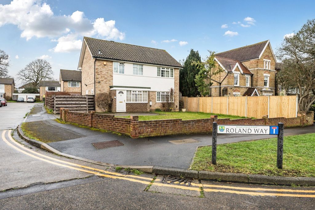 Property photo 1 of 13 External