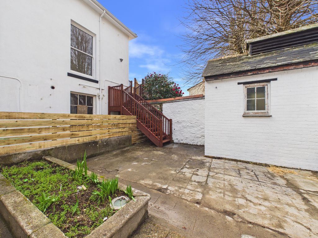 Additional image 11 of 3 bed flat for salePenare Gardens, Penzance - Stunning Apartment TR18
