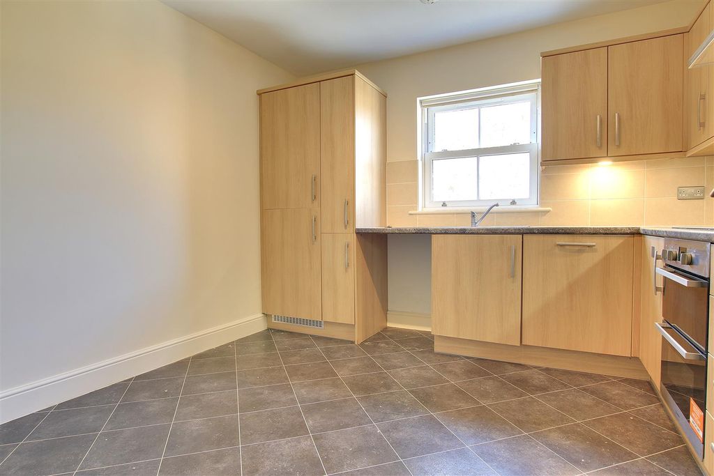 Property photo 3 of 11 Img_9478-Img_9480.Jpg