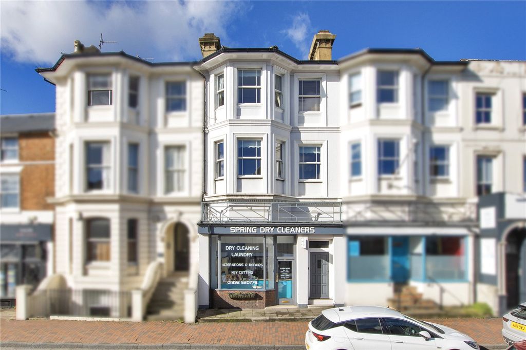 Property photo 1 of 13 46 Mount Ephraim