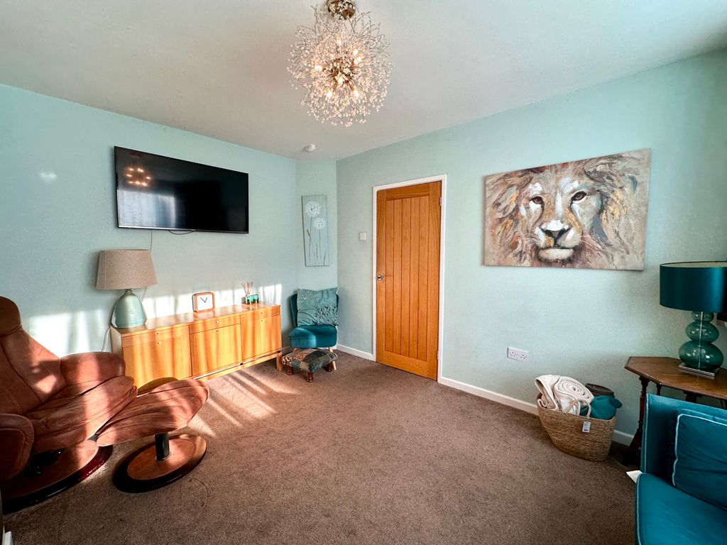 Property photo 3 of 20