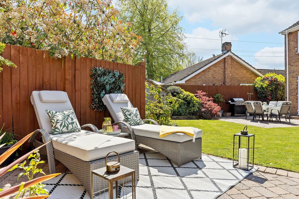 Property photo 3 of 25