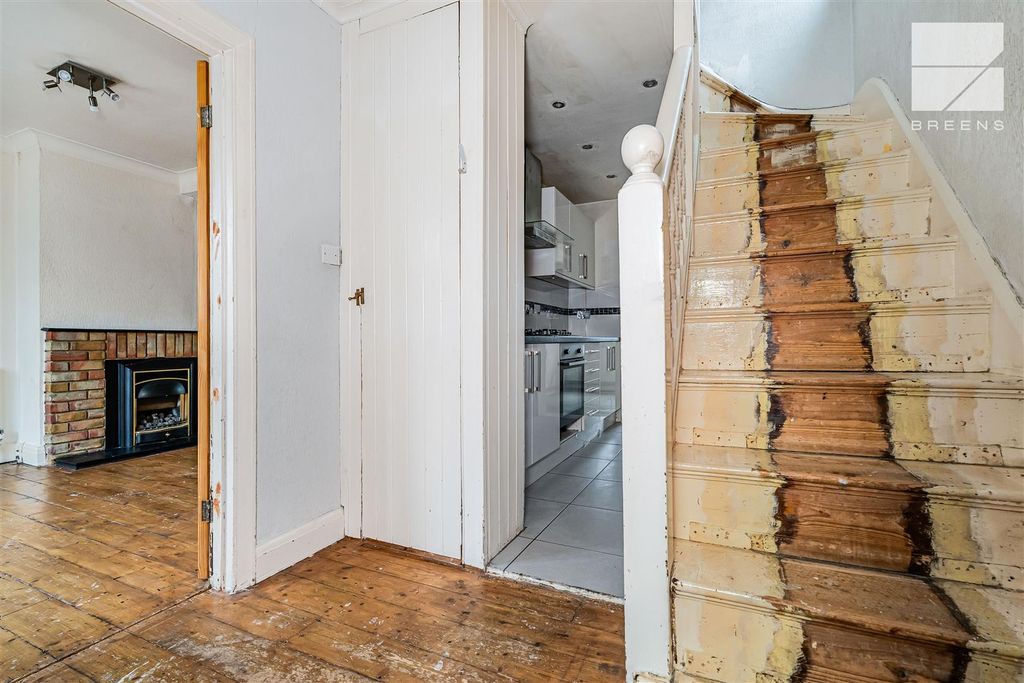 Property photo 2 of 28 19_72855_Watermarked.Jpg