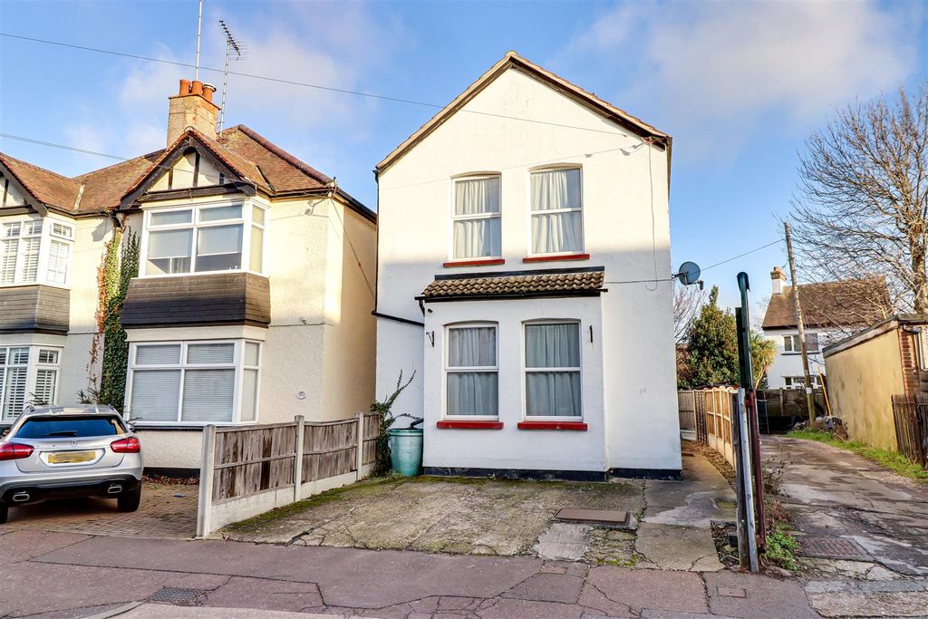 Property photo 1 of 10