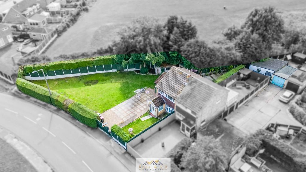 Property photo 2 of 37 Aerial 6