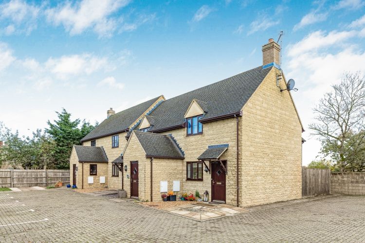 Property photo 3 of 5 308396