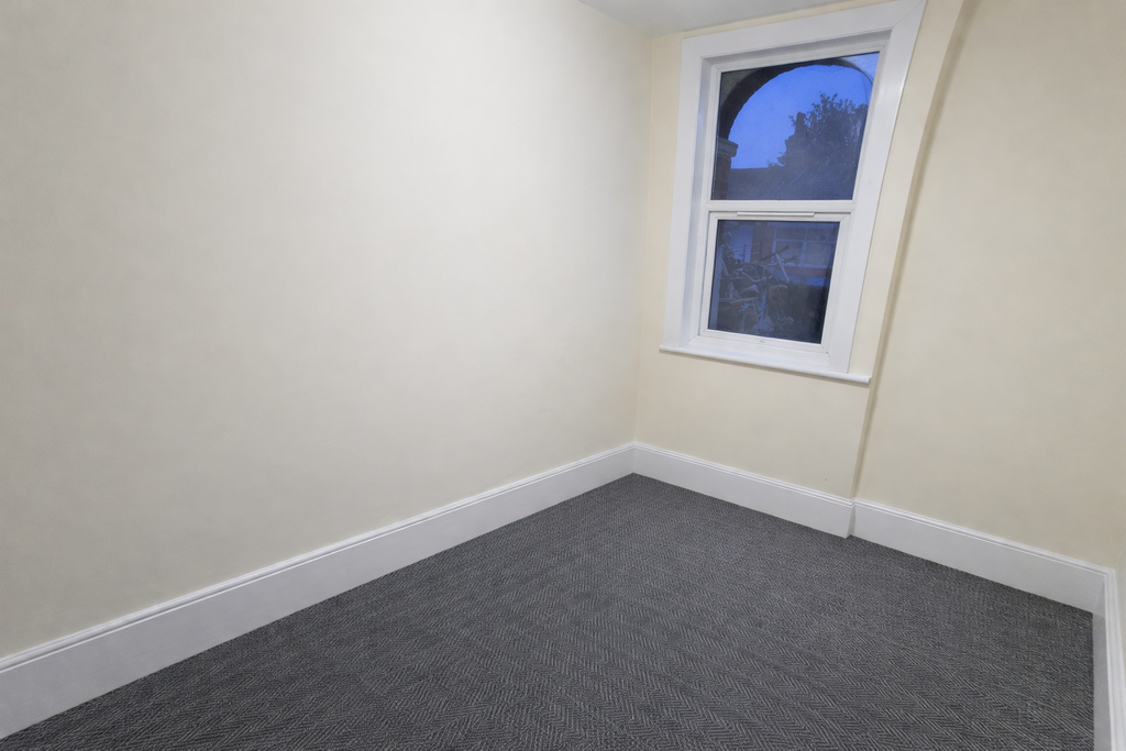 Property photo 3 of 5