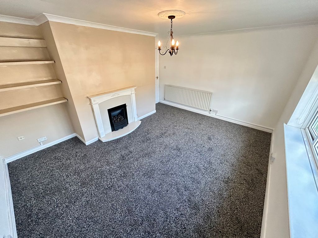 Property photo 3 of 11 Image