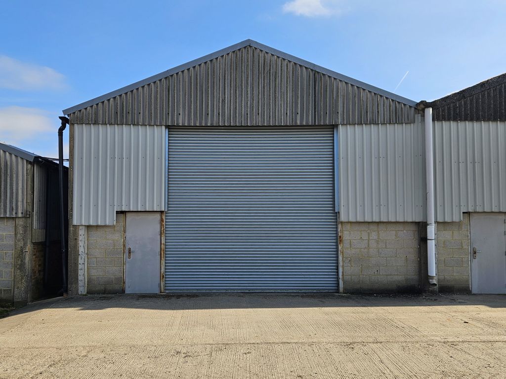 Property photo 1 of 5