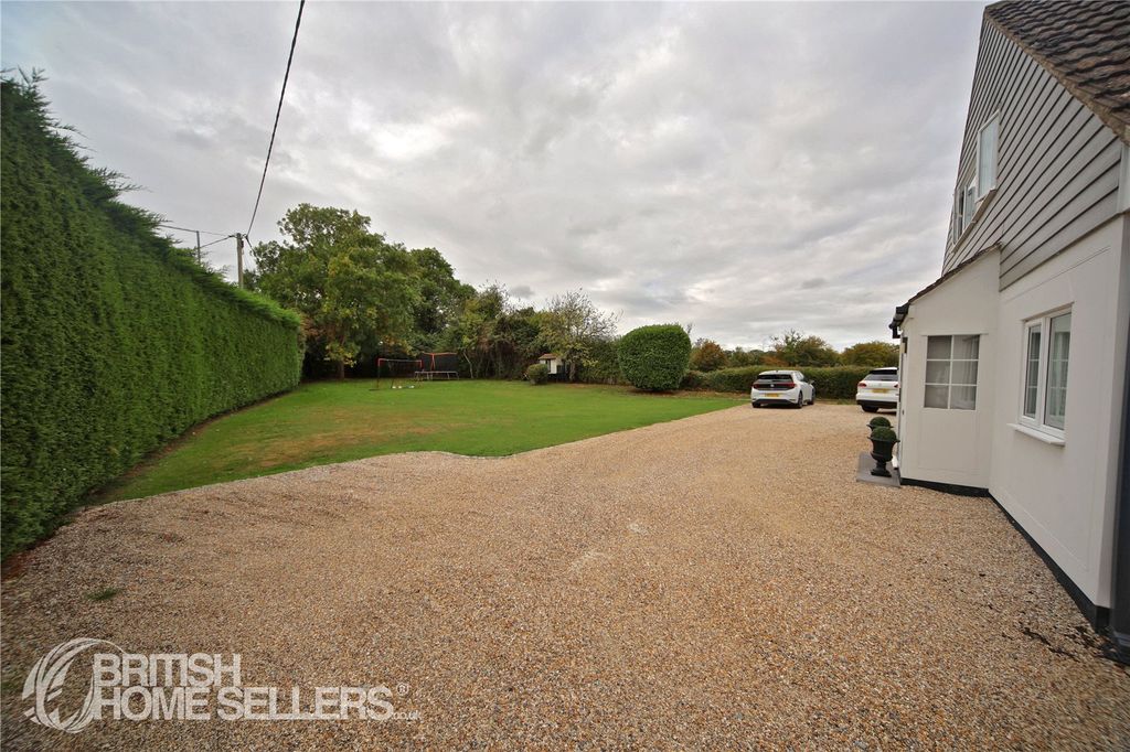 Property photo 3 of 25 Picture No. 21