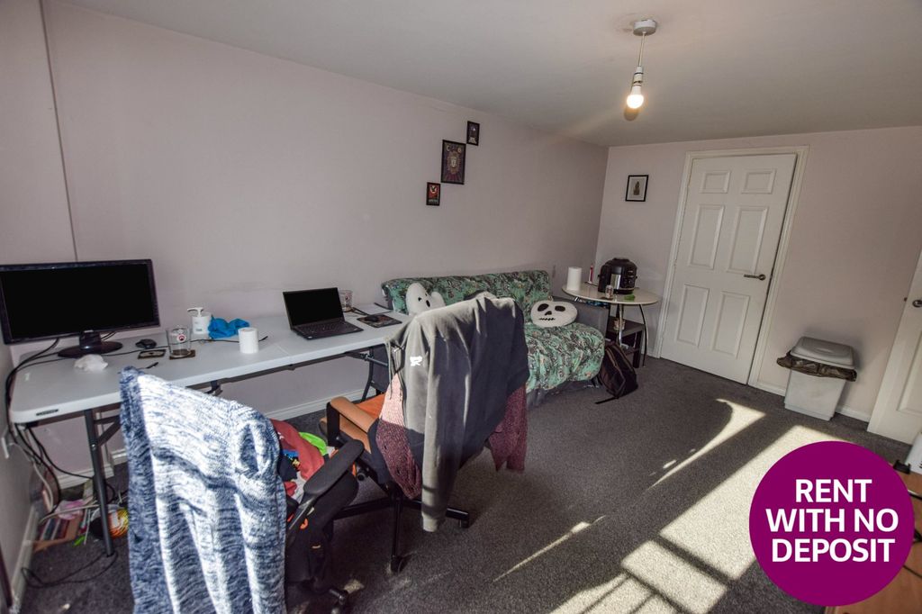 Property photo 3 of 18 Picture No. 19