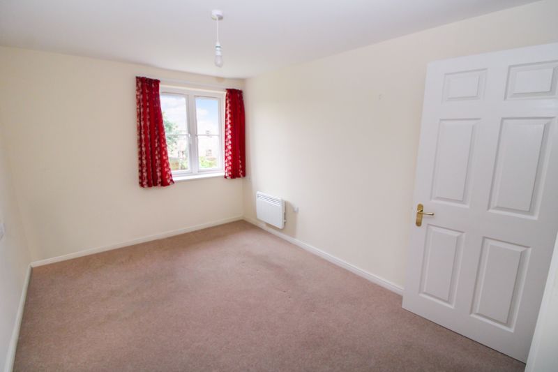 Property photo 3 of 13 Photo 14