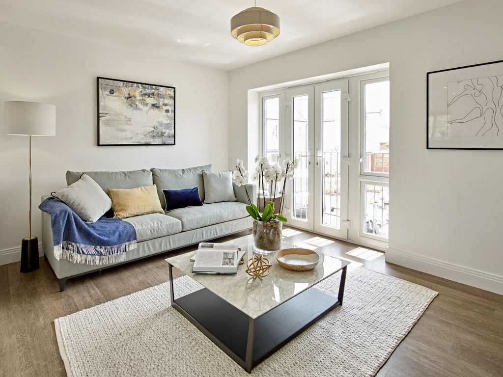 Property photo 3 of 8