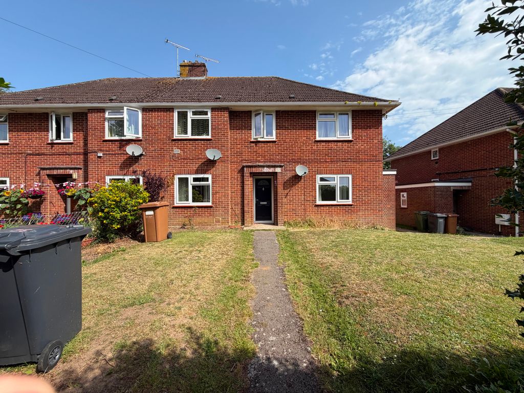 Property photo 1 of 5