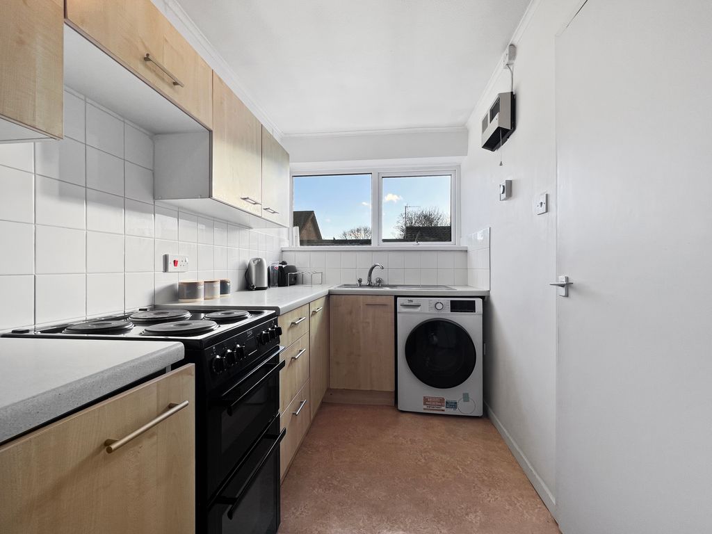 Property photo 3 of 6 Bcb91E8d4c63d1Ef32Ec009805d16Adfb1c08595