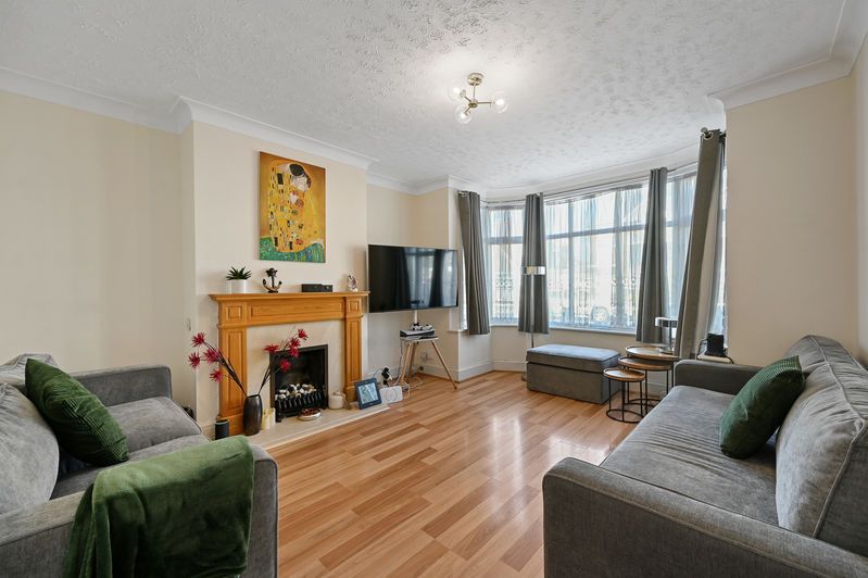 Property photo 3 of 11 Photo 9