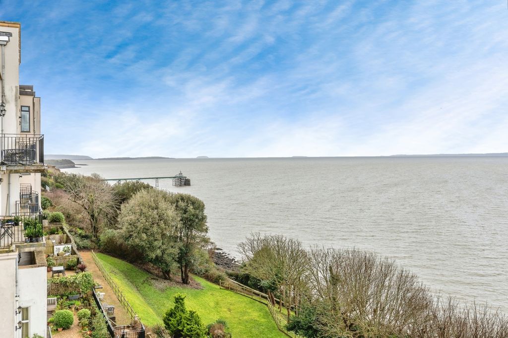 Property photo 1 of 17 Pbox-Img.Jpg