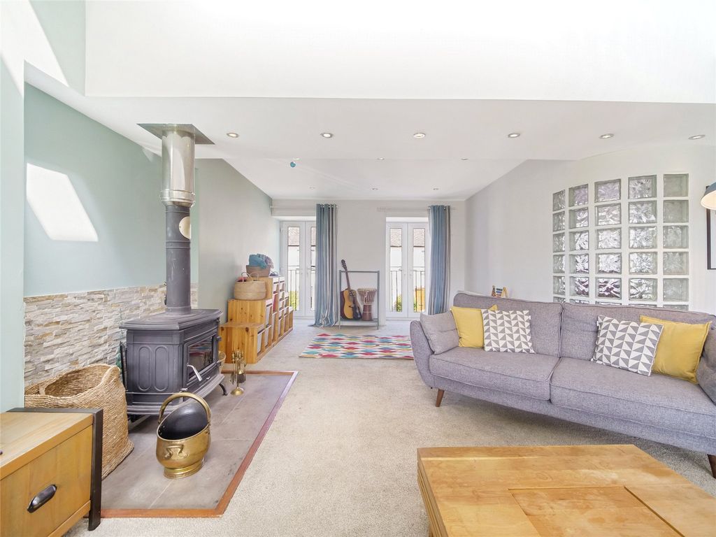 Property photo 3 of 44 Picture No. 34