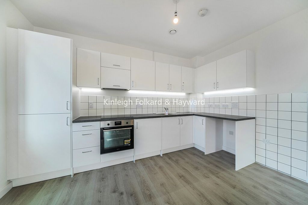 Property photo 3 of 8 Picture No. 08