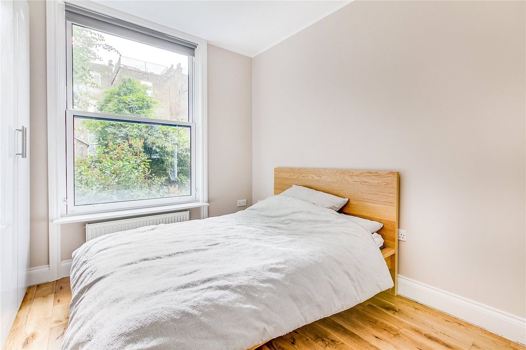 Property photo 3 of 5