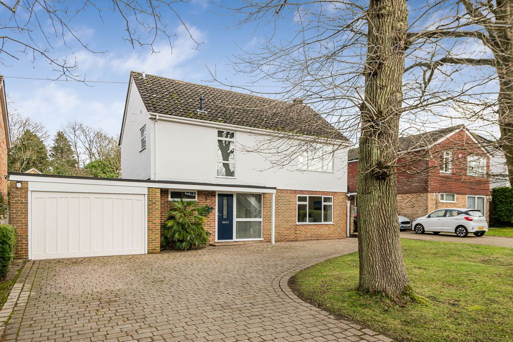 Property photo 1 of 30