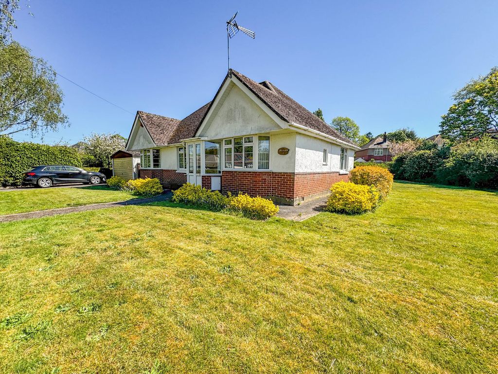 Property photo 1 of 16