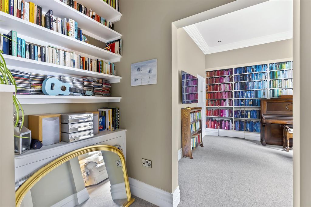 Additional image 15 of 7 bed detached house for saleClifford Road, Ilkley LS29