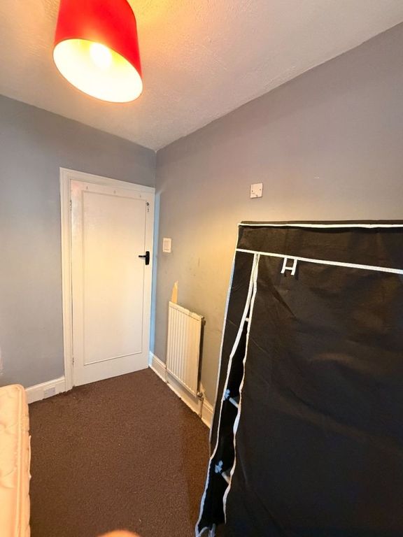 Property photo 3 of 3