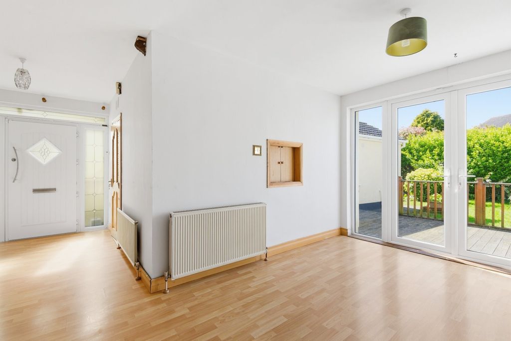 Property photo 3 of 33 Picture No. 07