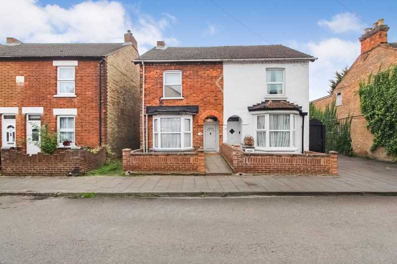 Property photo 1 of 18 Front