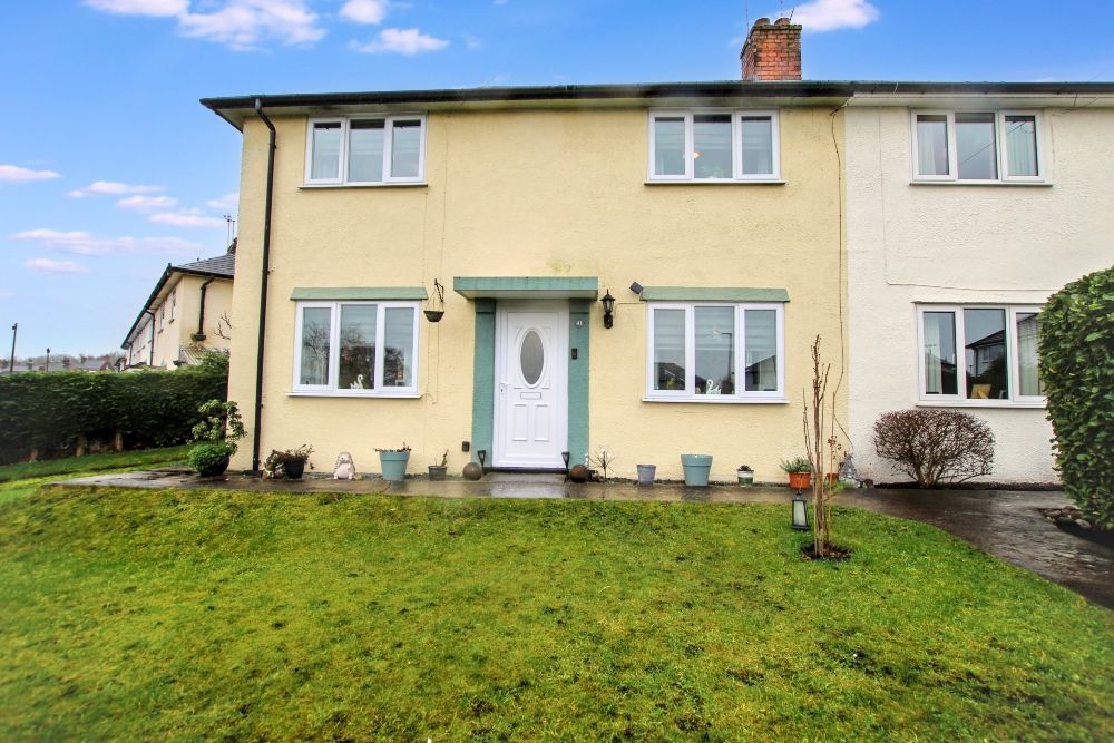 Property photo 2 of 20