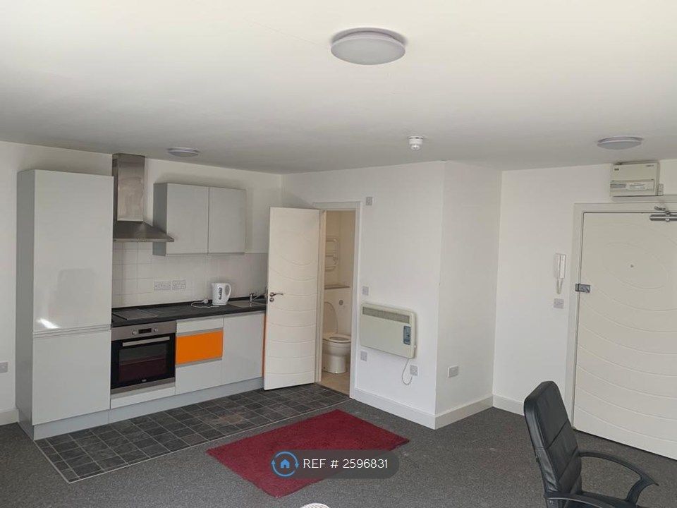 Property photo 2 of 5