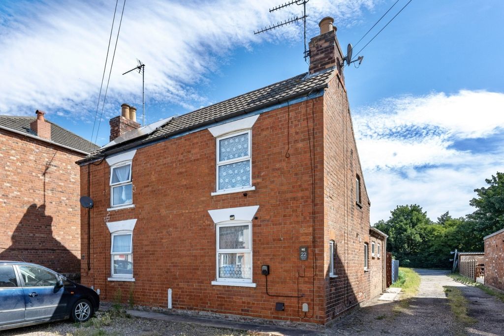 Property photo 1 of 15 1