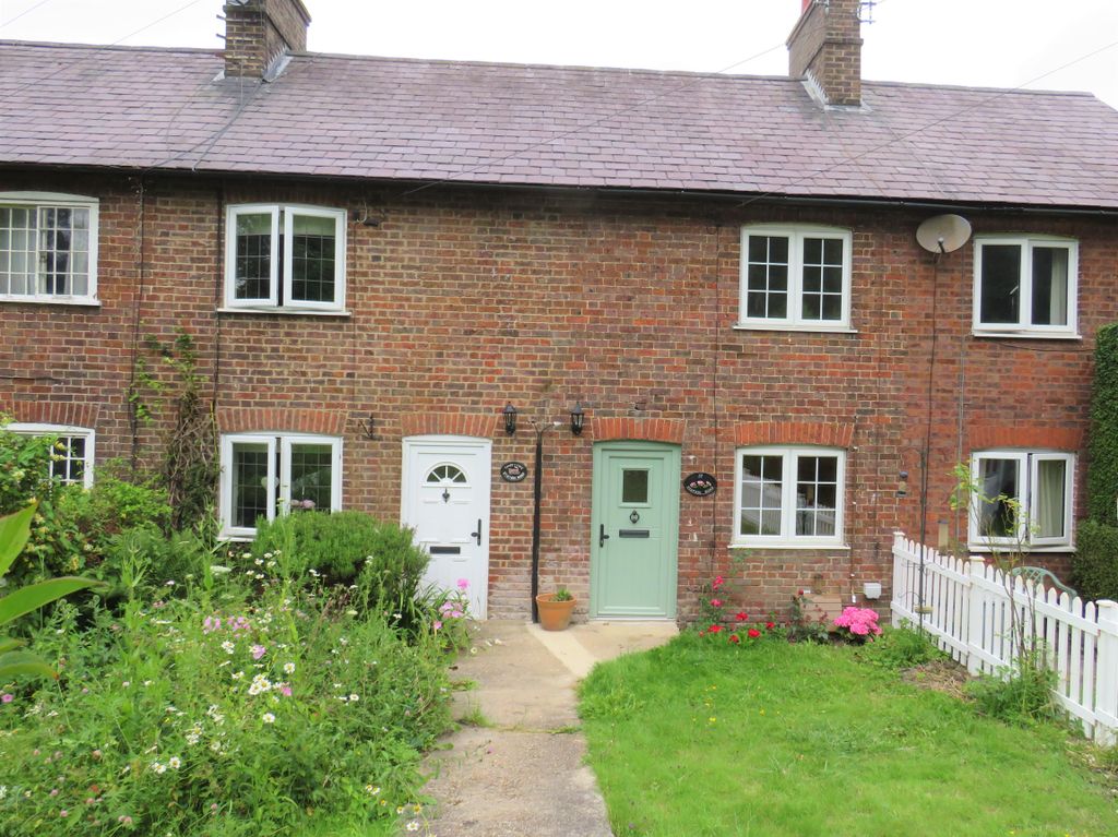 Property photo 1 of 9 Front