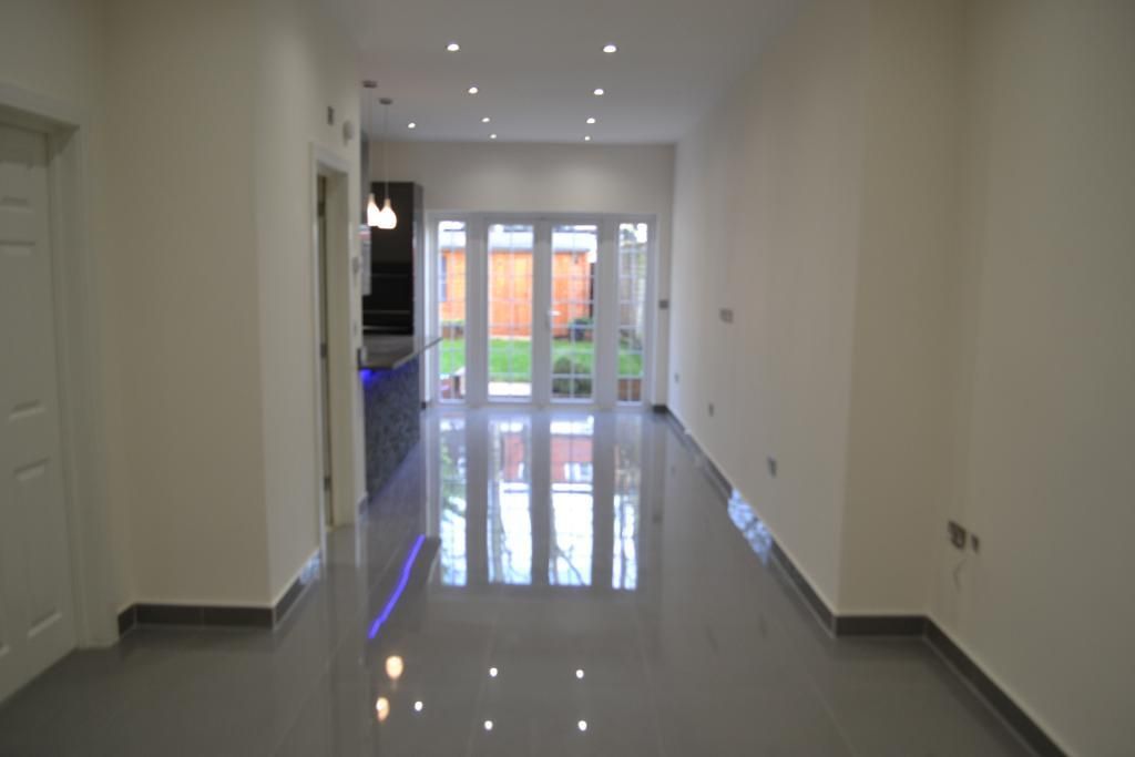 Property photo 2 of 16 Photo 2