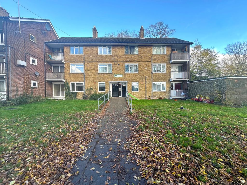 Property photo 1 of 8 Picture No. 11