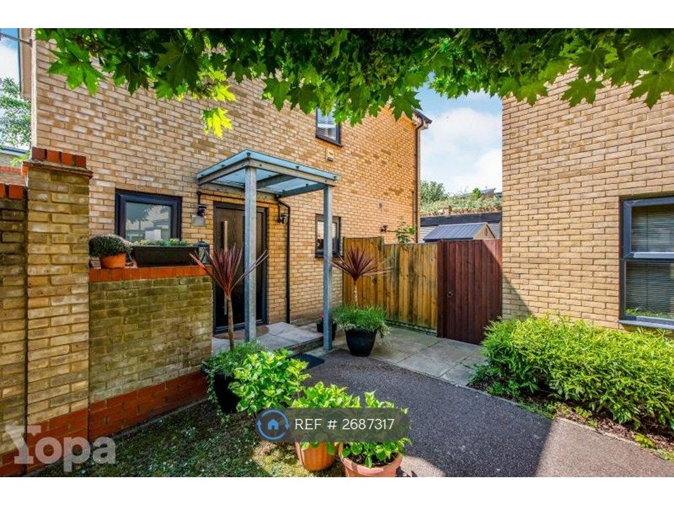 Property photo 1 of 20 Front Door