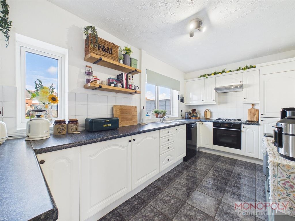 Property photo 3 of 26 Cam01943G0-Pr0656-Still003.Jpg