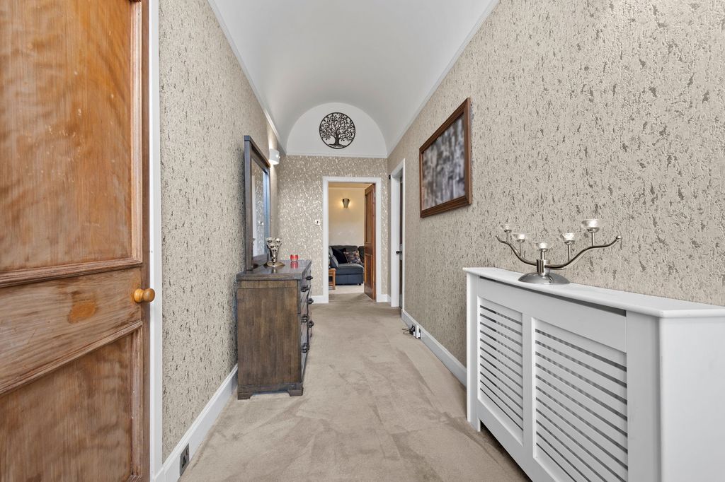 Property photo 2 of 56