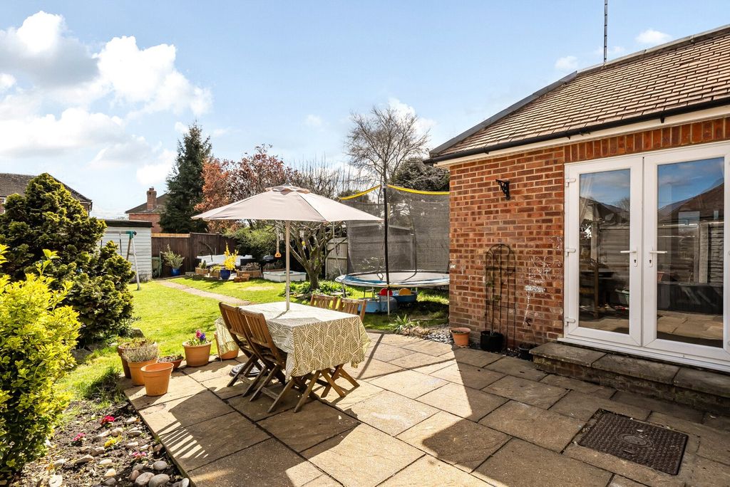 Property photo 2 of 20 Picture No. 05