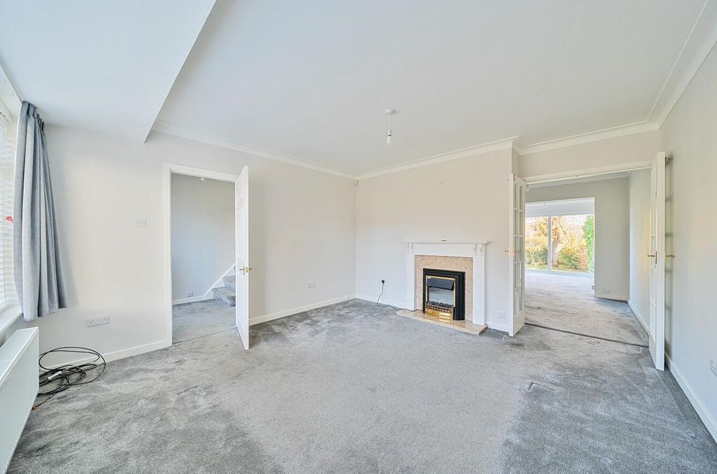 Property photo 3 of 19 1389075-16-69395Cfec86c2.Jpg