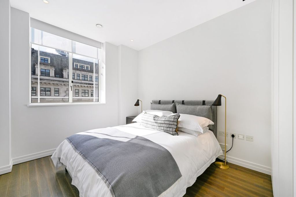Property photo 3 of 10 Jll