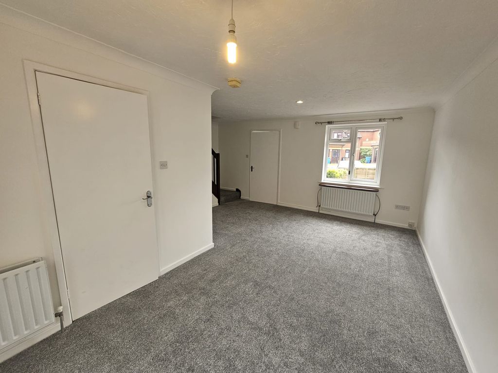 Property photo 3 of 15 Gallery