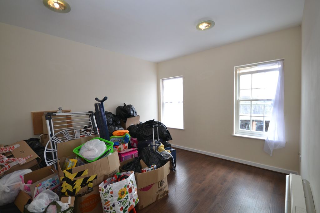 Property photo 2 of 9 Image 1