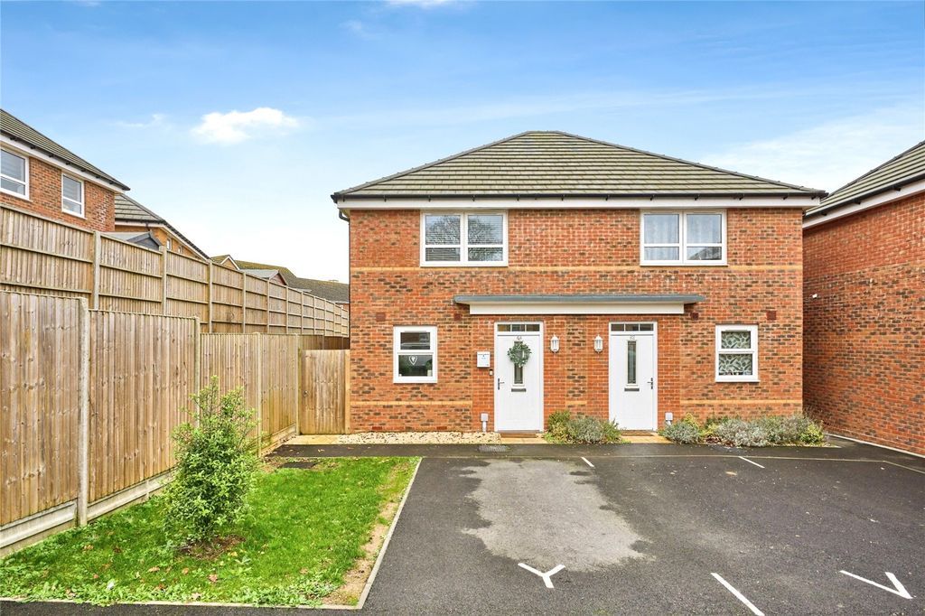 Property photo 1 of 12 Front