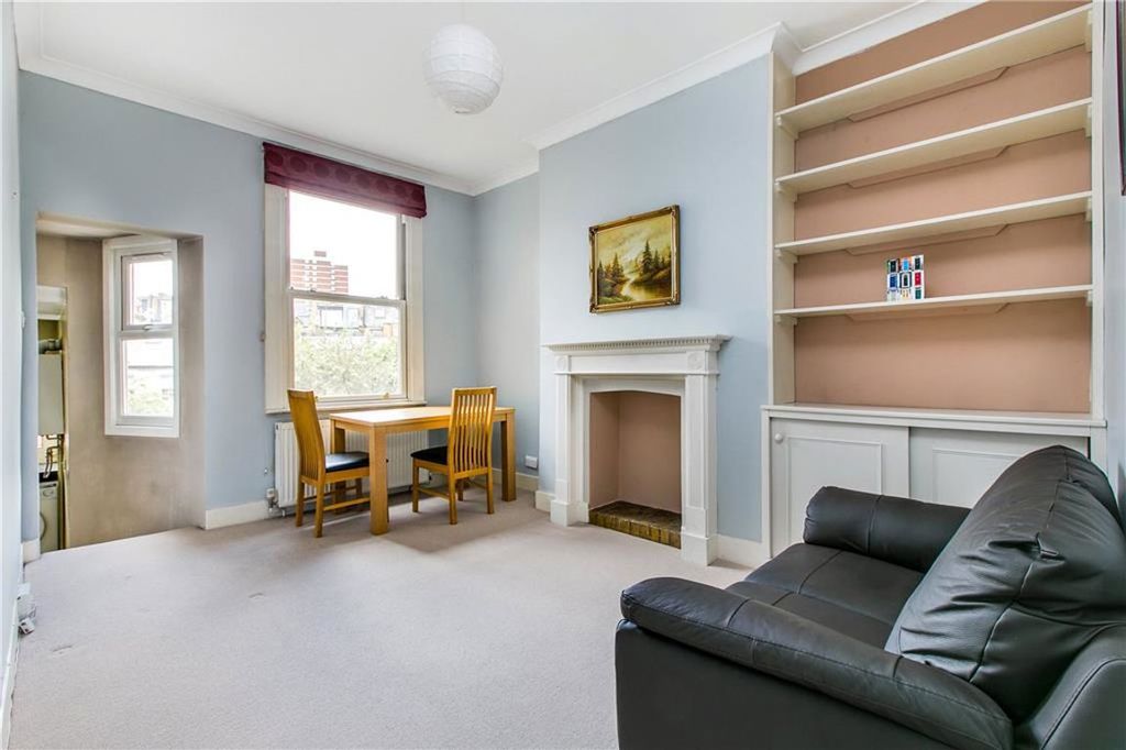 Property photo 1 of 5