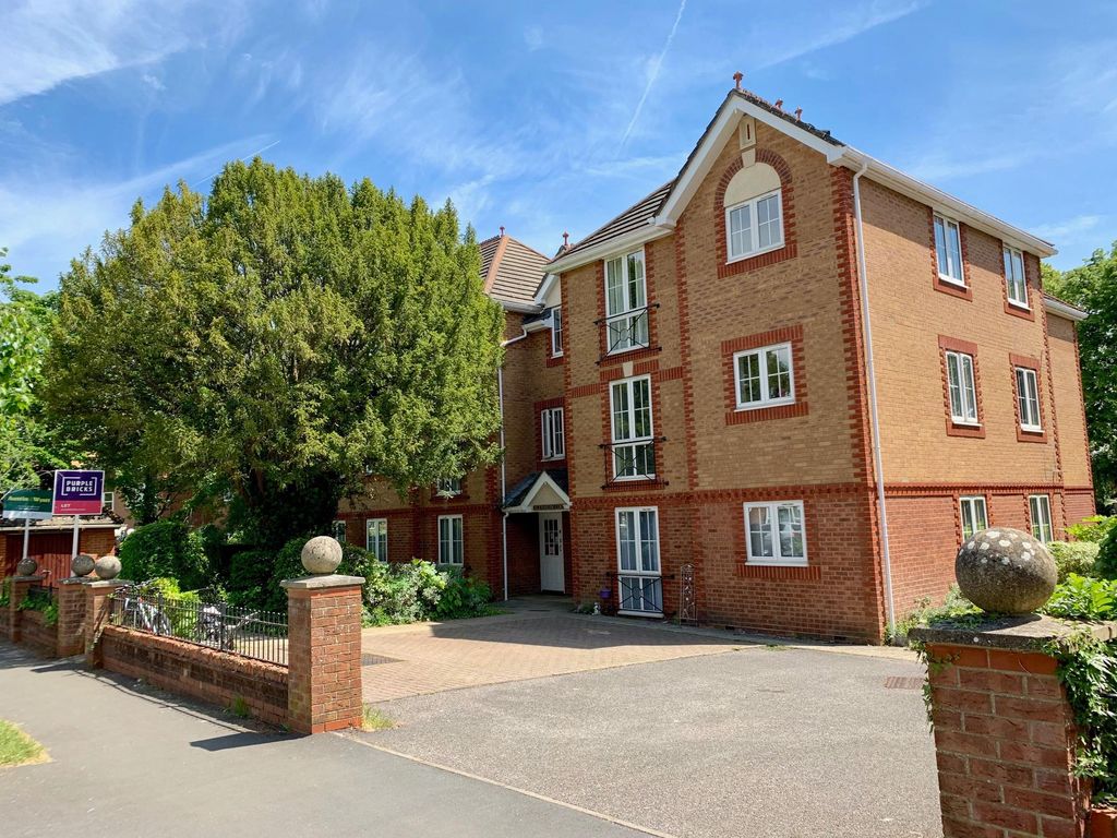 Property photo 1 of 9 Exterior