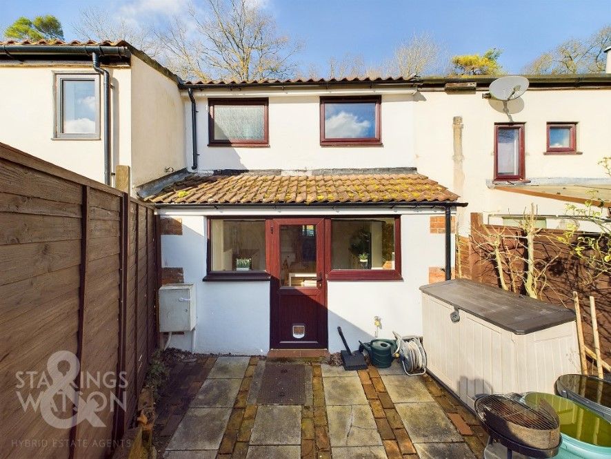 Property photo 3 of 25