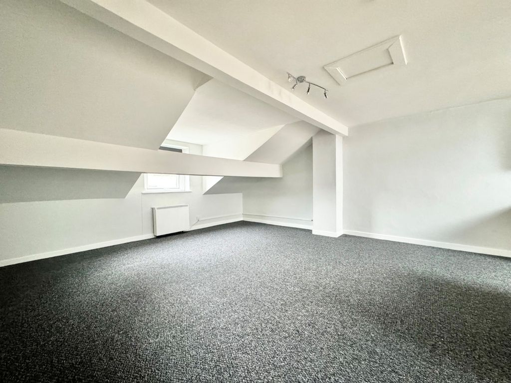 Property photo 1 of 5 Picture No. 05