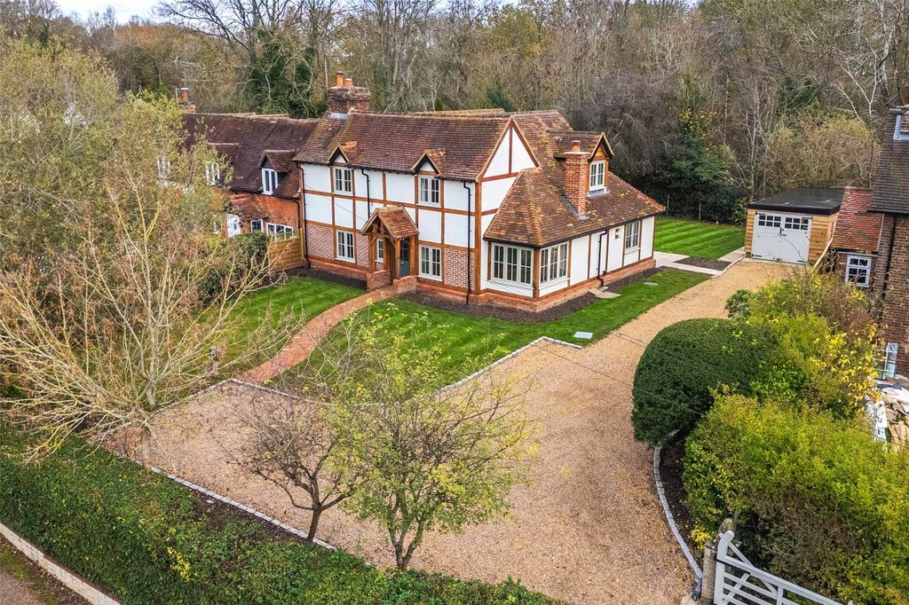 Property photo 1 of 34 Picture No. 02